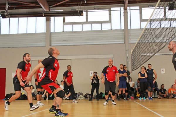 ESC Volley-Ball à La Queue-en-Brie avec l'Entente Sportive Caudacienne